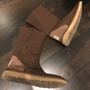 Cardy Knit Uggs